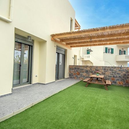 Theros Garden Istro Bagian luar foto