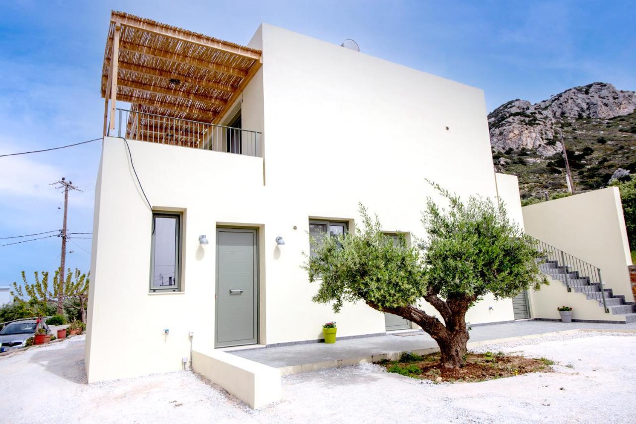 Theros Garden Istro Bagian luar foto